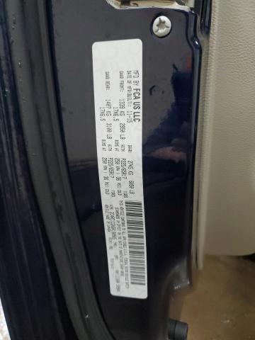 2C4RC1CGXGR190905 - 2016 CHRYSLER TOWN & COU TOURING L BLUE photo 13