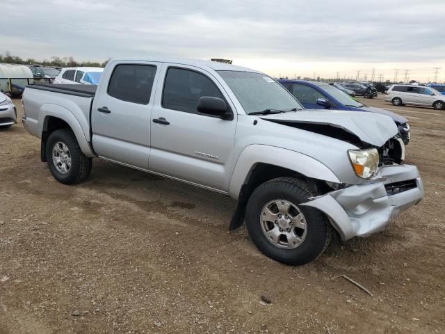 3TMLU42N69M035220 - 2009 TOYOTA TACOMA DOUBLE CAB SILVER photo 4