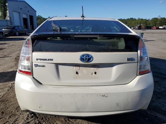 JTDKN3DUXA0038975 - 2010 TOYOTA PRIUS WHITE photo 6