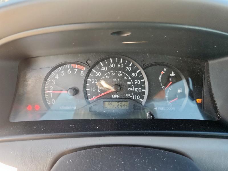 JTDBR32E860085591 - 2006 TOYOTA COROLLA CE SILVER photo 9