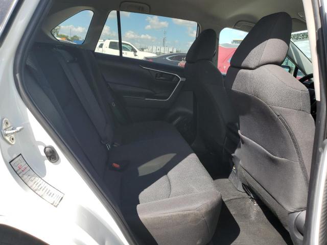 2T3H1RFV6KW014135 - 2019 TOYOTA RAV4 LE Blanc photo 10