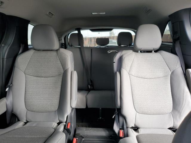 5TDBRKEC6SS263705 - 2025 TOYOTA SIENNA LE GRAY photo 10