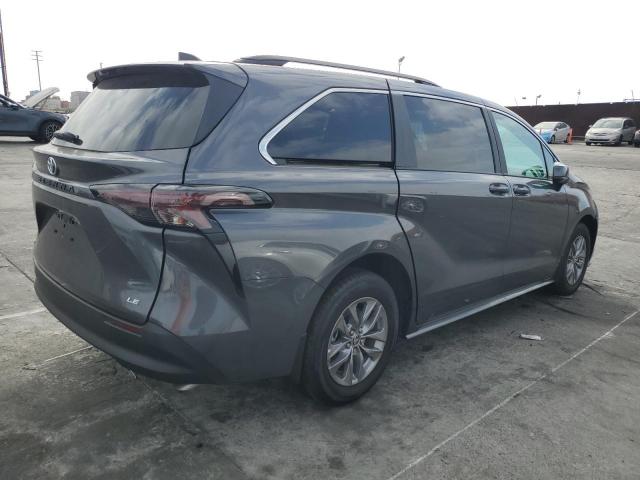5TDBRKEC6SS263705 - 2025 TOYOTA SIENNA LE GRAY photo 3