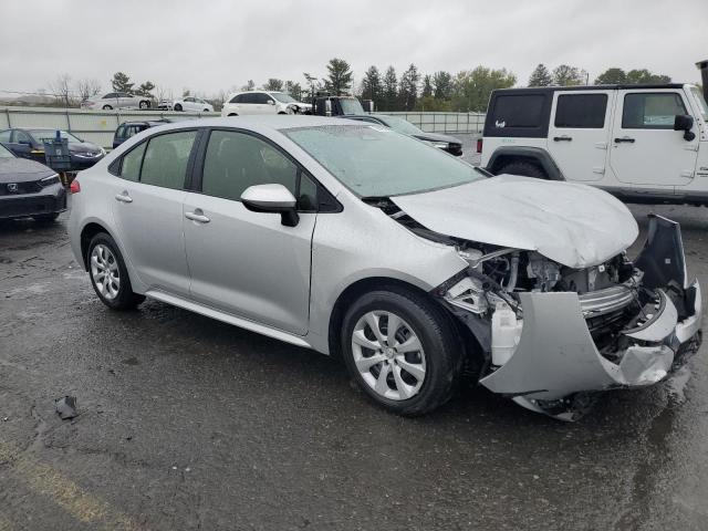 JTDBCMFEXS3089930 - 2025 TOYOTA COROLLA LE 银色 照片 4