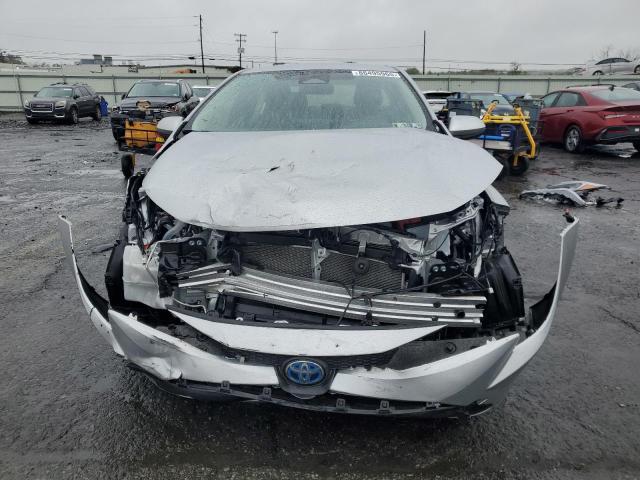 JTDBCMFEXS3089930 - 2025 TOYOTA COROLLA LE 银色 照片 5