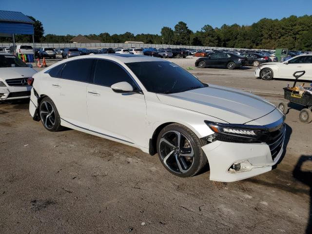 1HGCV2F99MA024850 - 2021 HONDA ACCORD TOURING WHITE photo 4