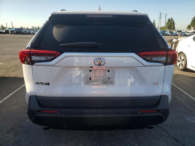 2T3H1RFV5MW167852 - 2021 TOYOTA RAV4 LE თეთრი ფოტო 6