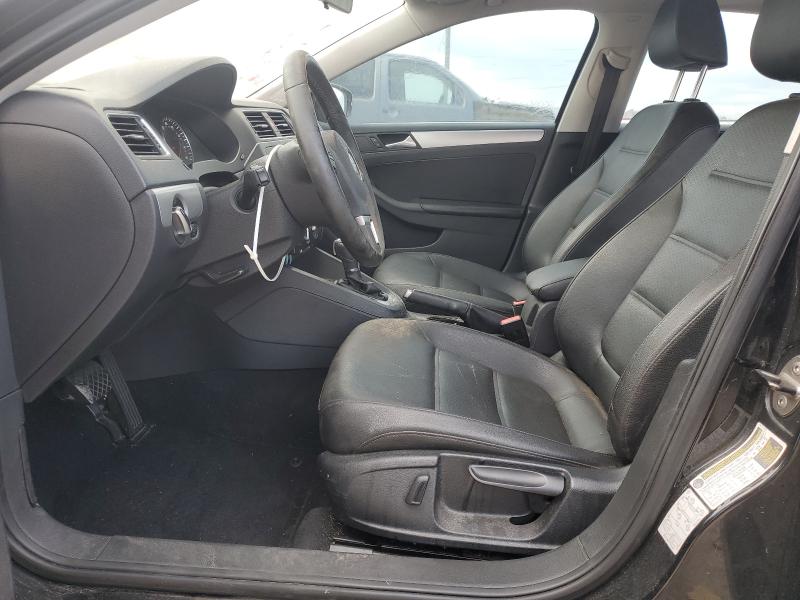 3VWDX7AJ2DM374722 - 2013 VOLKSWAGEN JETTA SE Czarny zdjęcie 7