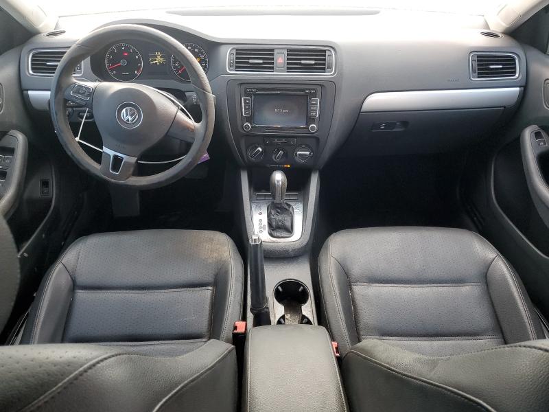 3VWDX7AJ2DM374722 - 2013 VOLKSWAGEN JETTA SE Czarny zdjęcie 8
