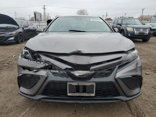 4T1T11BK4PU105699 - 2023 TOYOTA CAMRY SE NIGHT SHADE GRAY photo 5