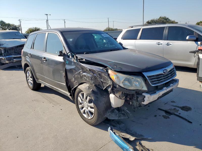 JF2SH6AC6AH756076 - 2010 SUBARU FORESTER 2.5X Gris foto 4