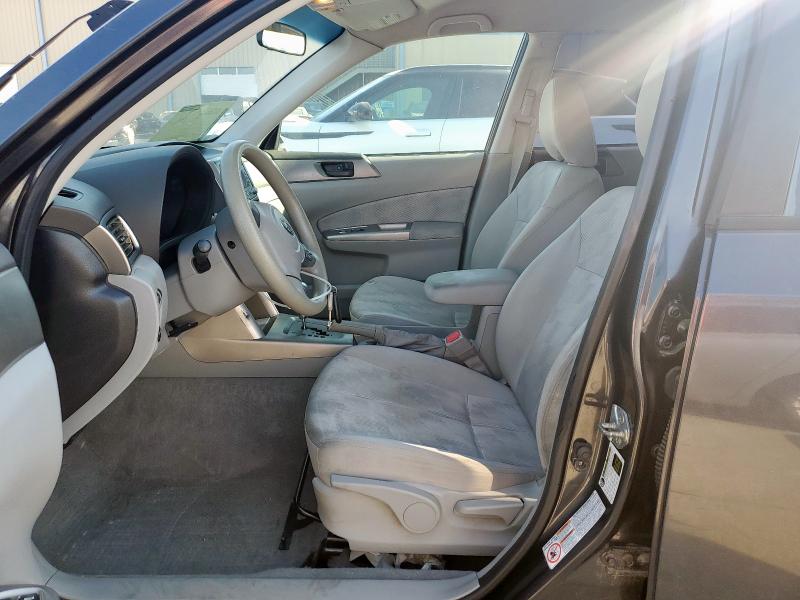 JF2SH6AC6AH756076 - 2010 SUBARU FORESTER 2.5X Gris foto 7