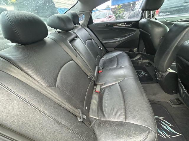 5NPEC4AB8DH638610 - 2013 HYUN SONATA SE Қара фото 6