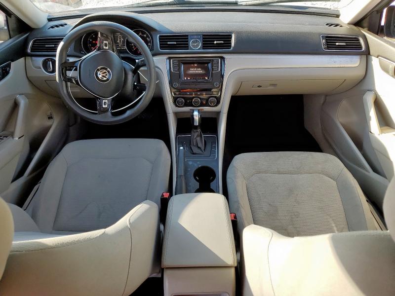 1VWAT7A34GC059667 - 2016 VOLKSWAGEN PASSAT S Gümüş foto 8