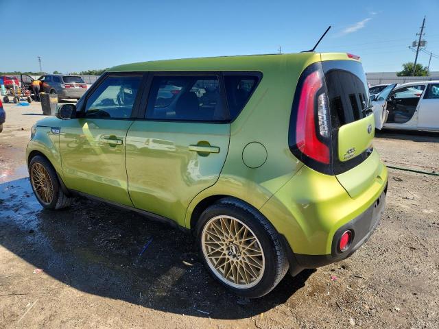 KNDJN2A28K7912404 - 2019 KIA SOUL Жасыл фото 2