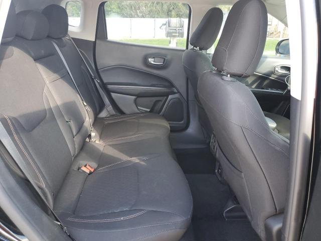 3C4NJDAB9JT127019 - 2018 JEEP COMPASS SPORT 黑色 照片 11