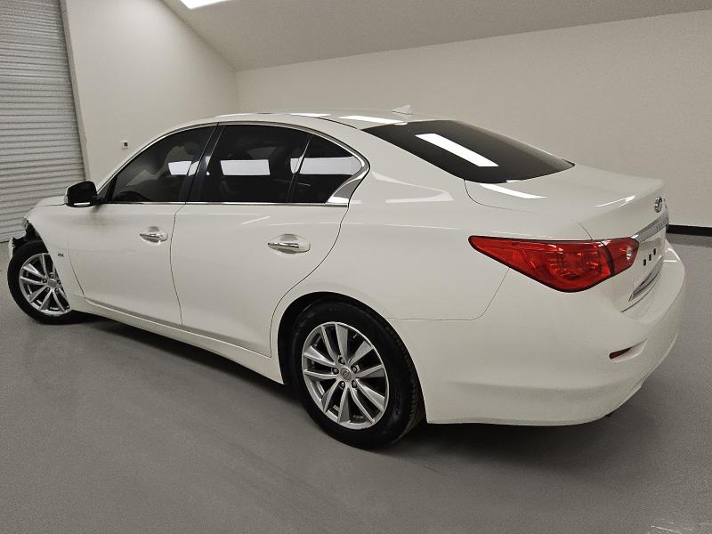 JN1CV7AP9HM640041 - 2017 INFINITI Q50 BASE WHITE photo 2