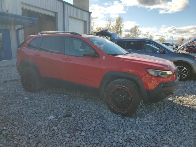 1C4PJMBX3KD217003 - 2019 JEEP CHEROKEE TRAILHAWK RED photo 4