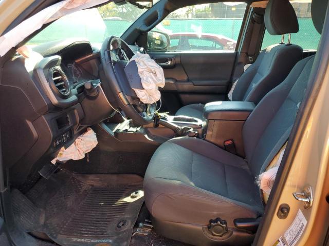 3TMCZ5AN8JM124252 - 2018 TOYOTA TACOMA DOUBLE CAB 棕色 照片 7