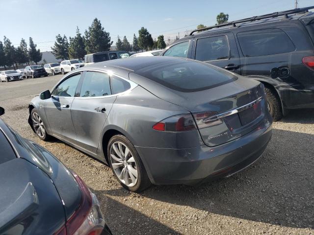 5YJSA1CG6DFP23153 - 2013 TESLA MODEL S GRAY photo 2