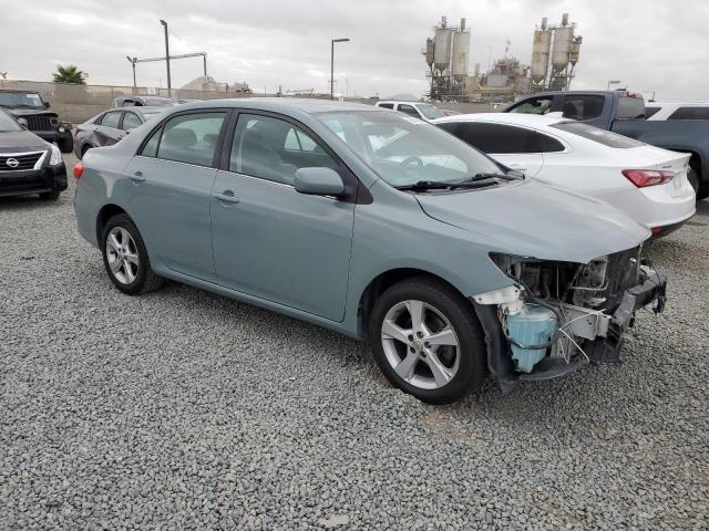 5YFBU4EE2DP198892 - 2013 TOYOTA COROLLA BASE رمادي صورة 4