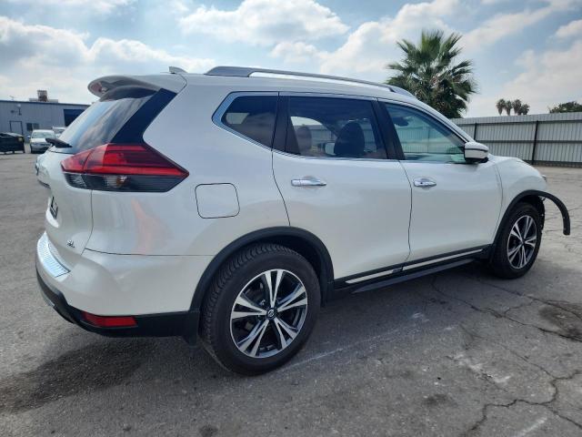 JN8AT2MT3HW144859 - 2017 NISSAN ROGUE S WHITE photo 3