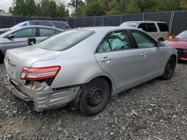 4T4BF3EK9AR013862 - 2010 TOYOTA CAMRY BASE SILVER photo 3