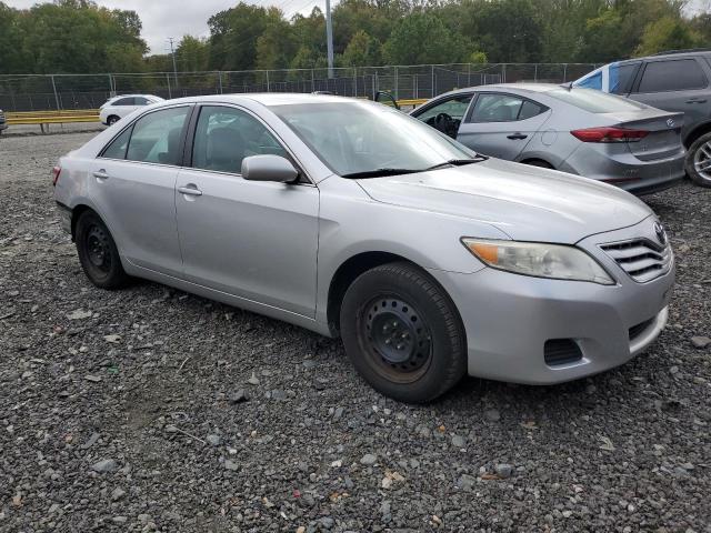 4T4BF3EK9AR013862 - 2010 TOYOTA CAMRY BASE SILVER photo 4