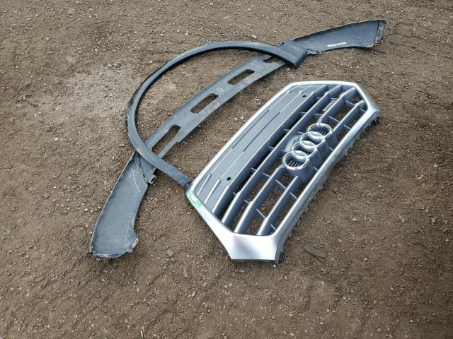 WA1BNAFY1J2111797 - 2018 AUDI Q5 PREMIUM PLUS BLACK photo 13