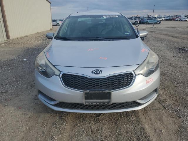 KNAFX4A6XF5340801 - 2015 KIA FORTE LX SILVER photo 5