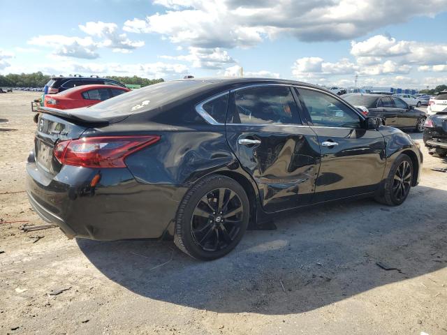1N4AL3AP2JC227768 - 2018 NISSAN ALTIMA 2.5 أسود صورة 3