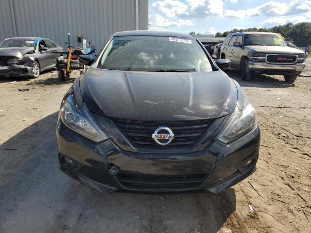 1N4AL3AP2JC227768 - 2018 NISSAN ALTIMA 2.5 أسود صورة 5