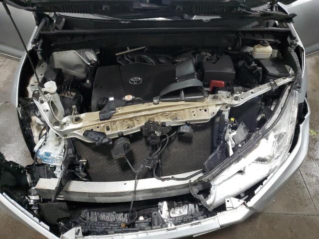 5TDJZRFH1JS529175 - 2018 TOYOTA HIGHLANDER SE SILVER photo 12