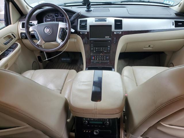 1GYFK63838R174770 - 2008 CADILLAC ESCALADE LUXURY კრემისფერი ფოტო 8
