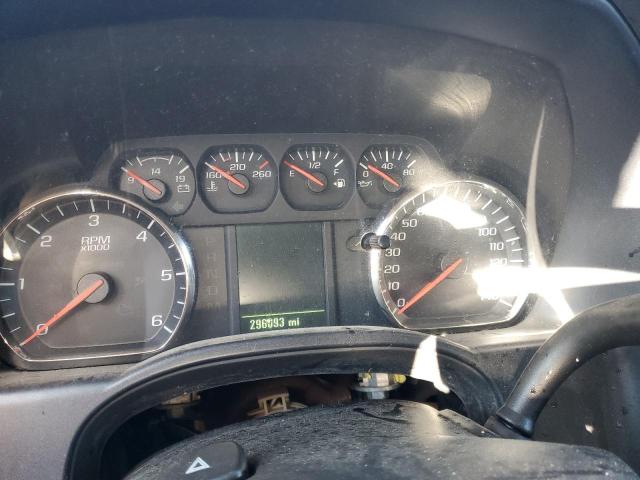 1GC1KUEG4GF128356 - 2016 CHEVROLET SILVERADO K2500 HEAVY DUTY WHITE photo 9