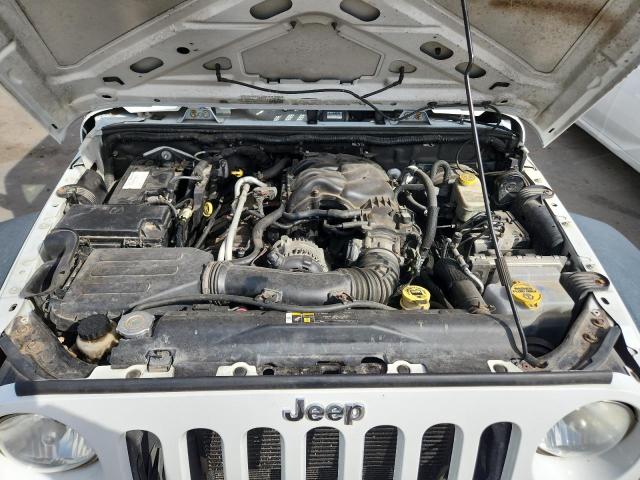 1C4BJWDG0FL503356 - 2015 JEEP WRANGLER U SPORT WHITE photo 11