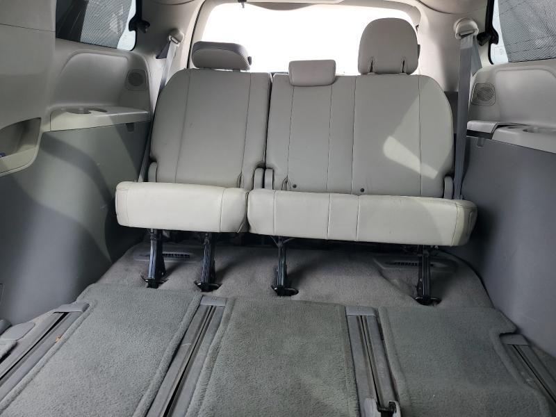 5TDYK3DCXBS019478 - 2011 TOYOTA SIENNA XLE Graphite photo 10