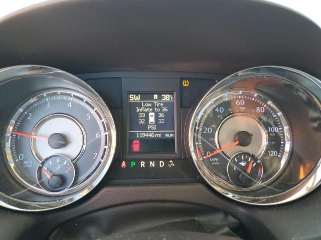 2C4RC1CG4GR200666 - 2016 CHRYSLER TOWN & COU TOURING L WHITE photo 9