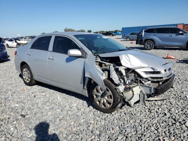 2T1BU4EE1DC002344 - 2013 TOYOTA COROLLA BASE Сріблястий фото 4