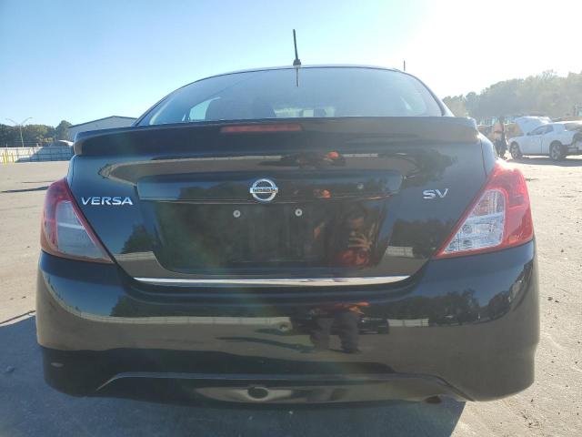 3N1CN7AP8HL890090 - 2017 NISSAN VERSA S BLACK photo 6