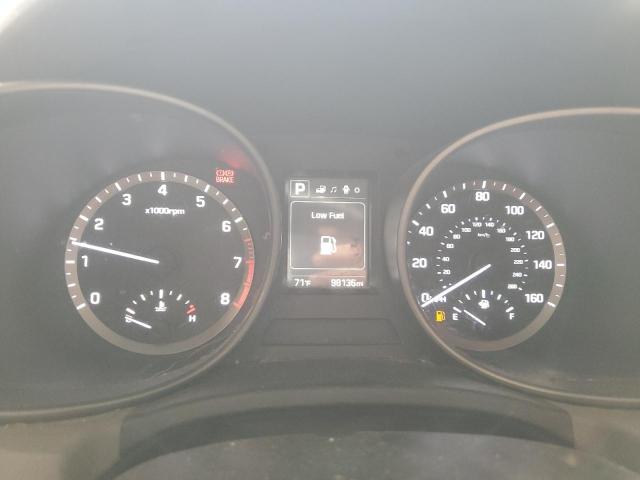 5XYZTDLB0HG392485 - 2017 HYUNDAI SANTA FE S თეთრი ფოტო 9