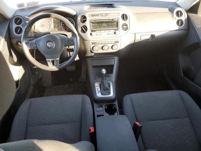 WVGAV3AXXDW111947 - 2013 VOLKSWAGEN TIGUAN S RED photo 8