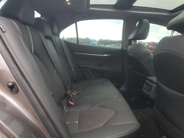 4T1K61AK2MU594405 - 2021 TOYOTA CAMRY XSE GRAY photo 10