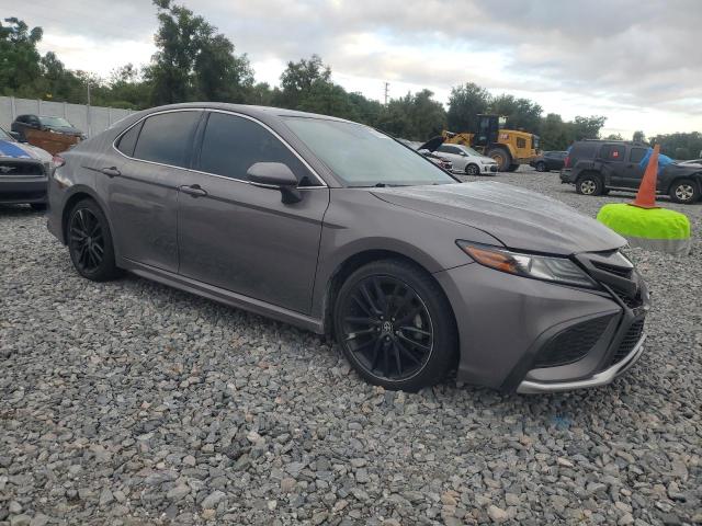 4T1K61AK2MU594405 - 2021 TOYOTA CAMRY XSE GRAY photo 4