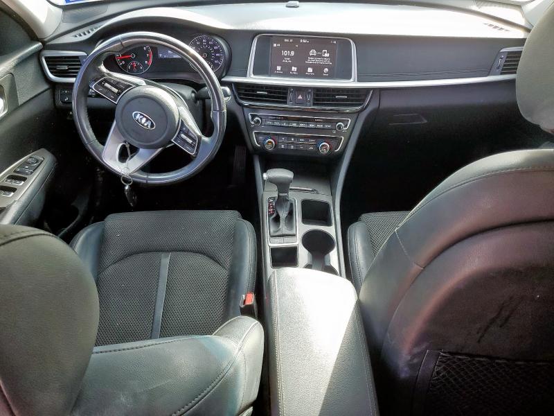 5XXGT4L33KG289928 - 2019 KIA OPTIMA LX Blau Foto 8