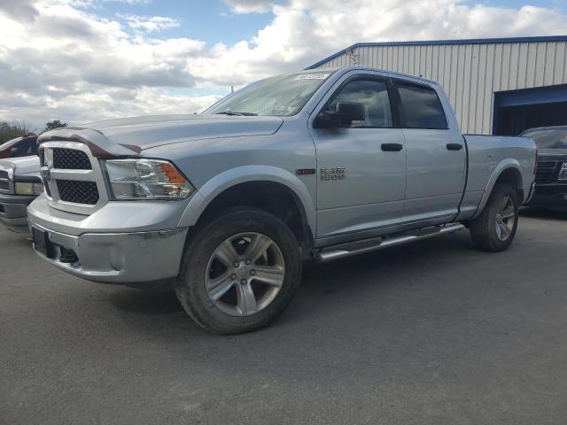 2015 RAM 1500 SLT, 