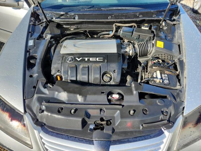 JH4KB16545C018016 - 2005 ACURA RL SILVER photo 11