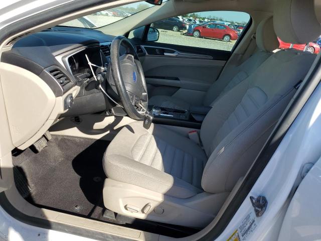 3FA6P0LU0KR220977 - 2019 FORD FUSION SE Blanc photo 7