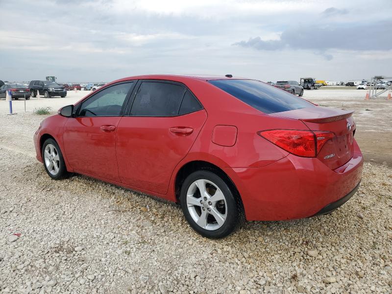 2T1BURHE7JC019492 - 2018 TOYOTA COROLLA L RED photo 2