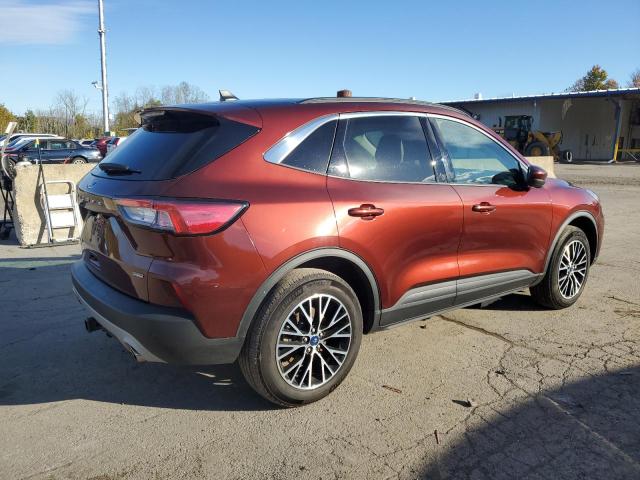 1FMCU0KZ7MUA60283 - 2021 FORD ESCAPE SEL MAROON photo 3